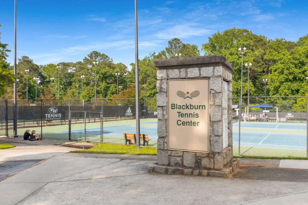 1461 Bubbling Creek Road NE