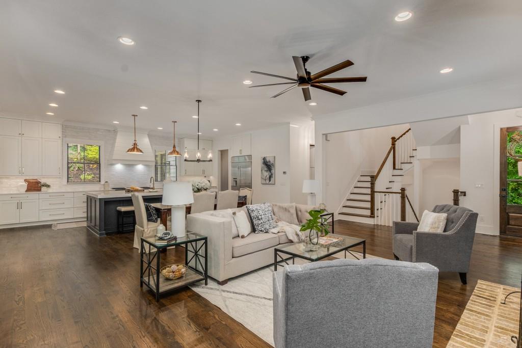 1461 Bubbling Creek Road NE