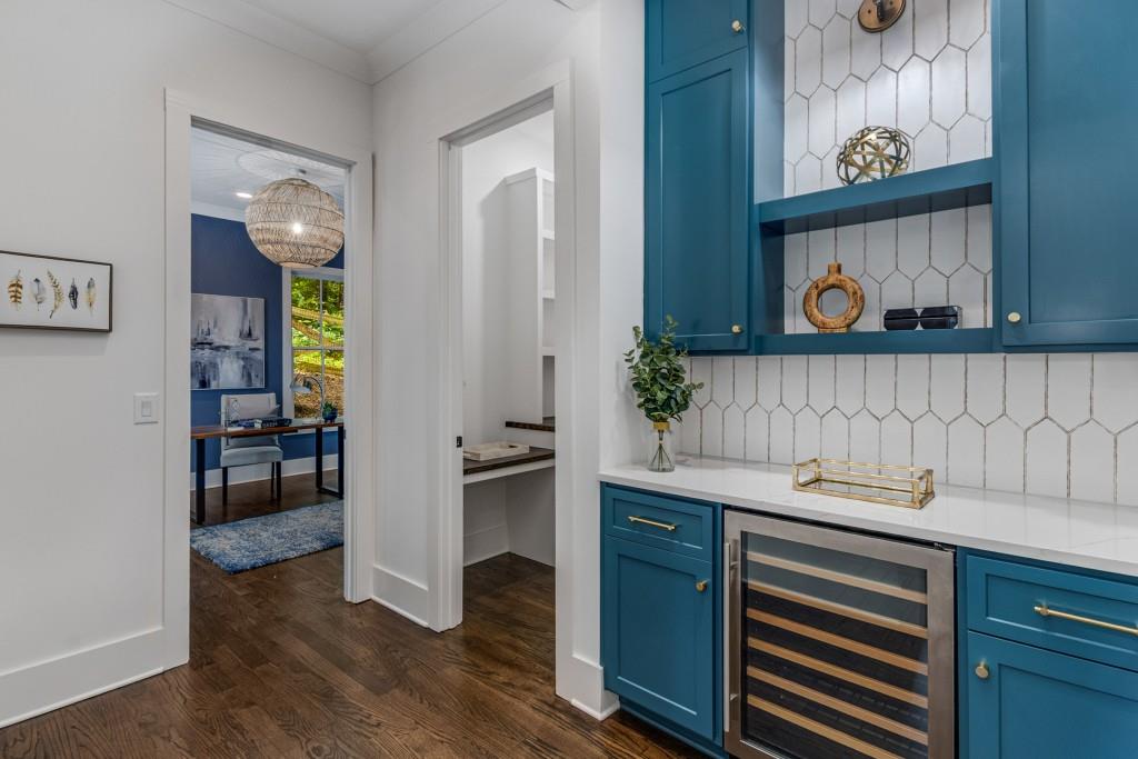 1461 Bubbling Creek Road NE