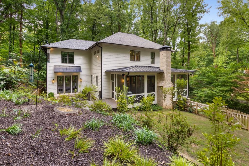 1461 Bubbling Creek Road NE