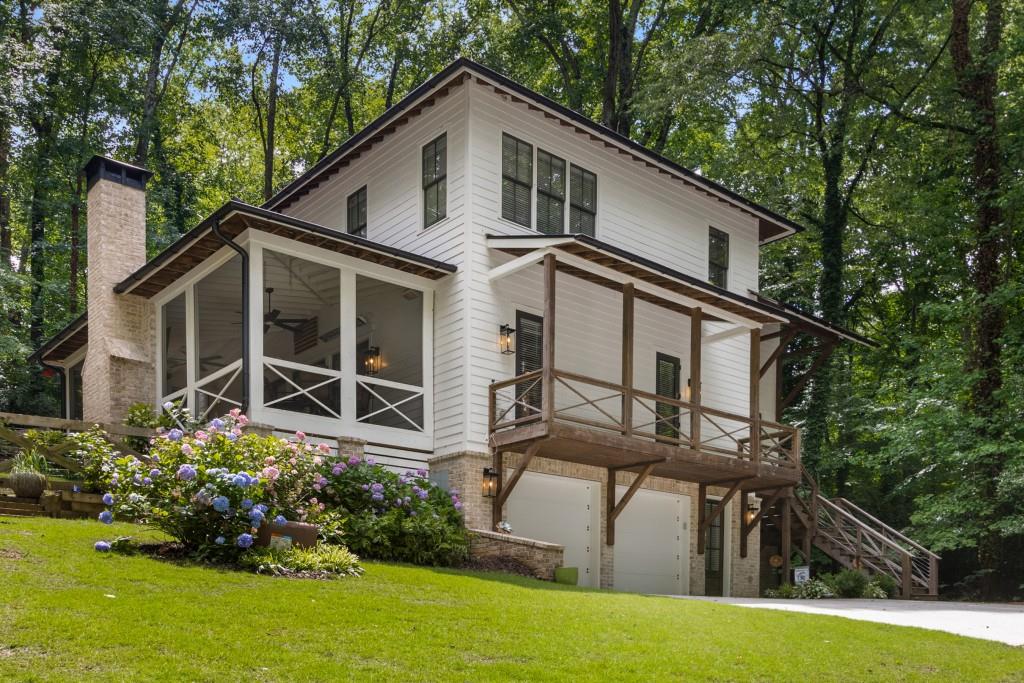 1461 Bubbling Creek Road NE