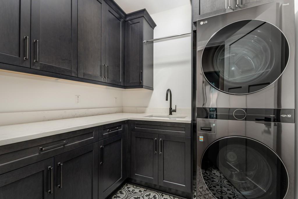 1461 Bubbling Creek Road NE