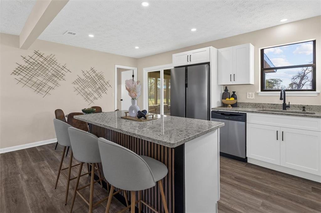 747 Briarwood Road SW