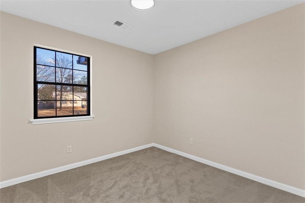 747 Briarwood Road SW