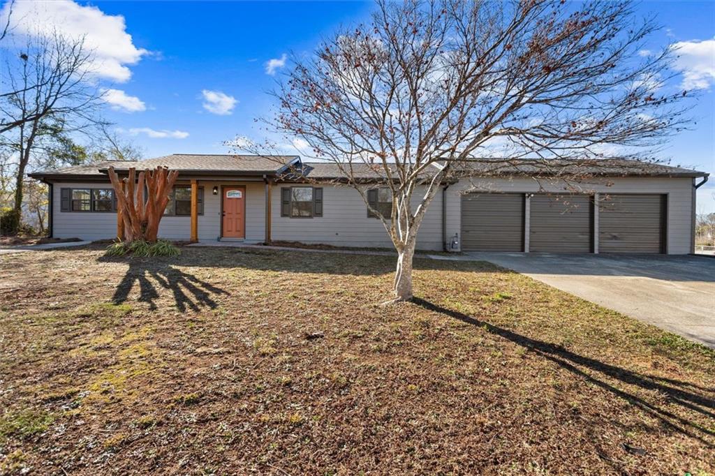 747 Briarwood Road SW