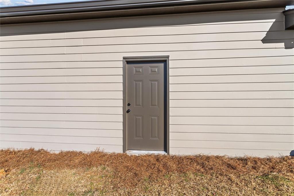 747 Briarwood Road SW