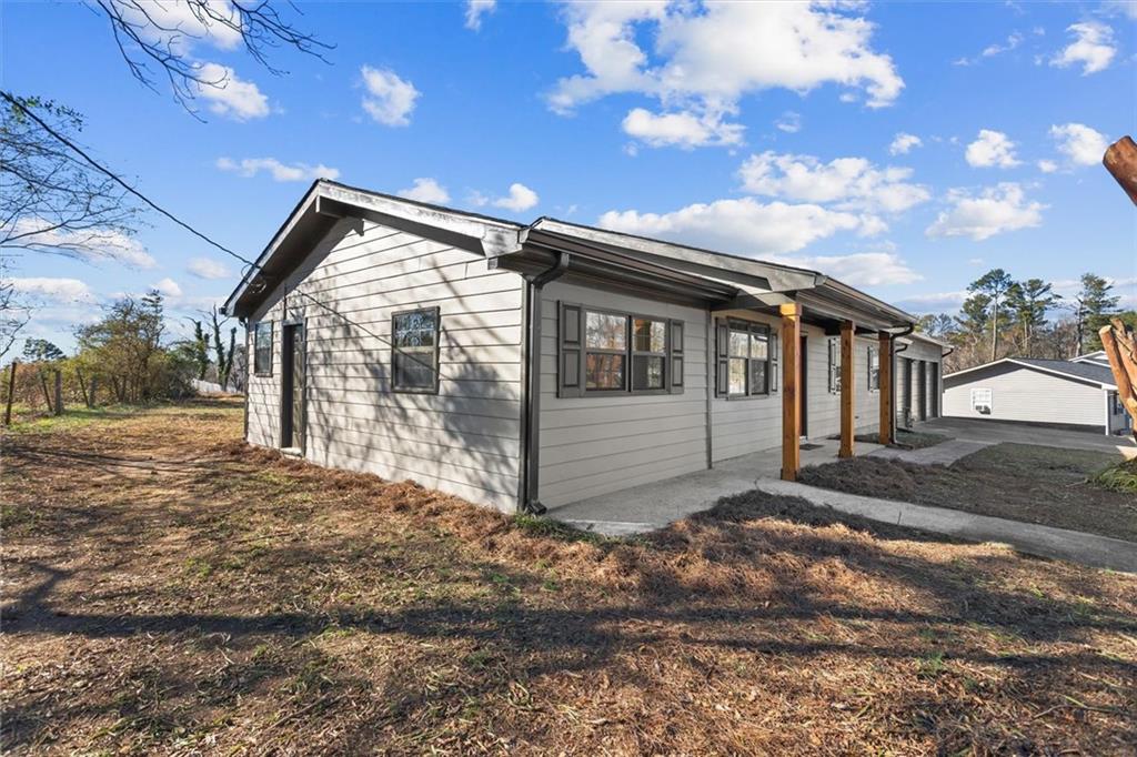 747 Briarwood Road SW