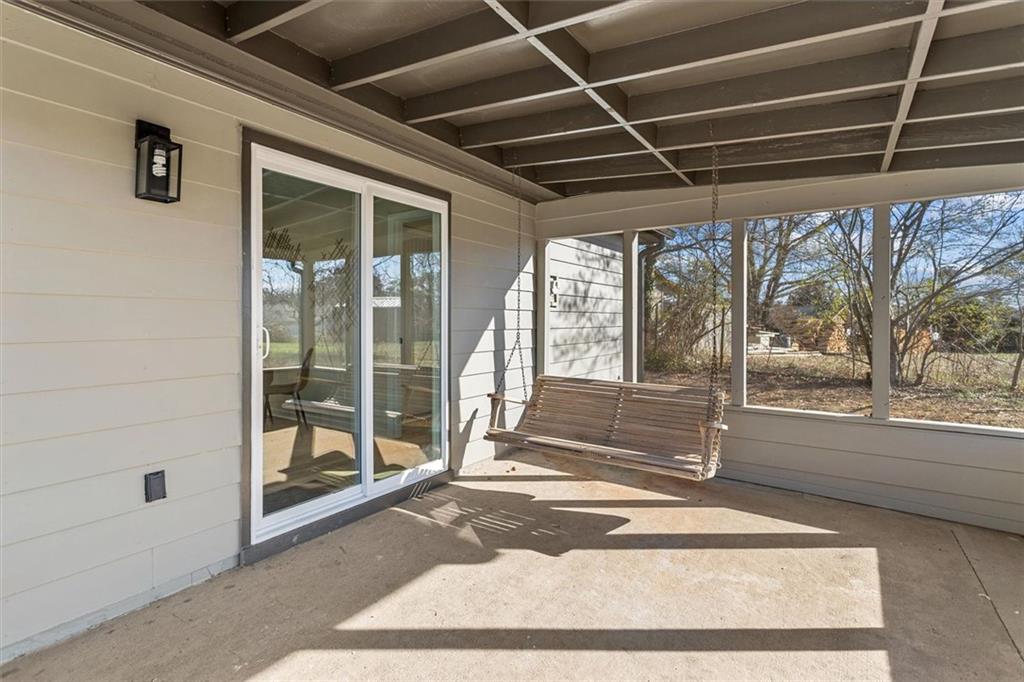 747 Briarwood Road SW