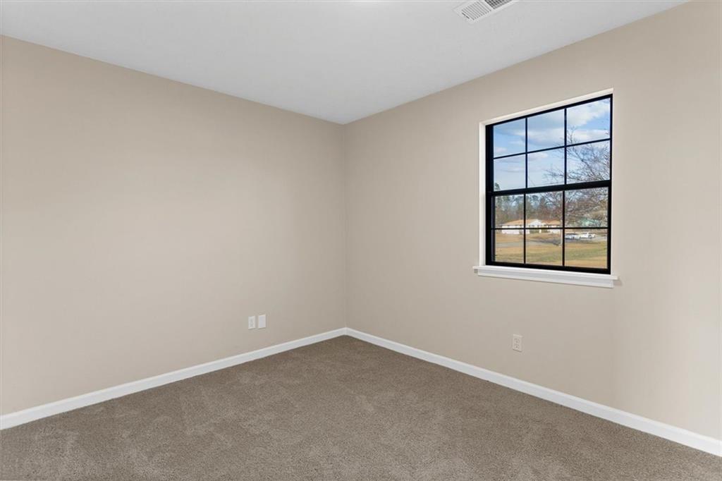 747 Briarwood Road SW