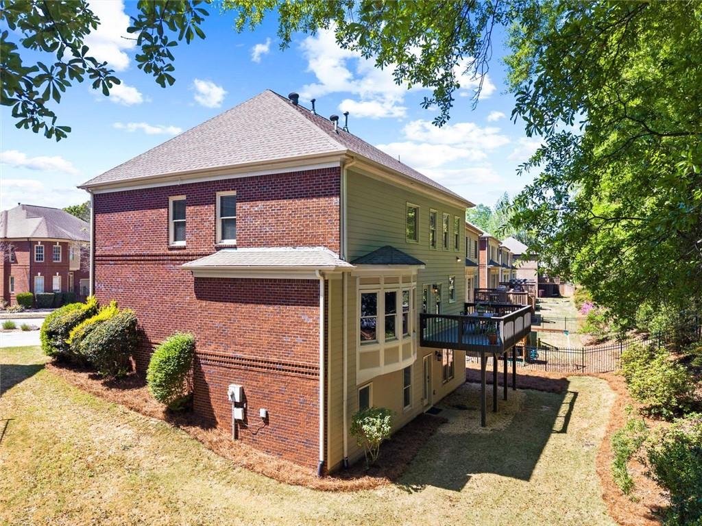3089 Frazier