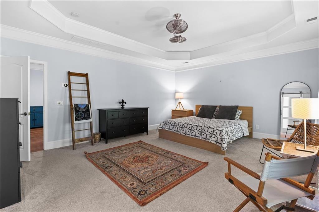 3089 Frazier