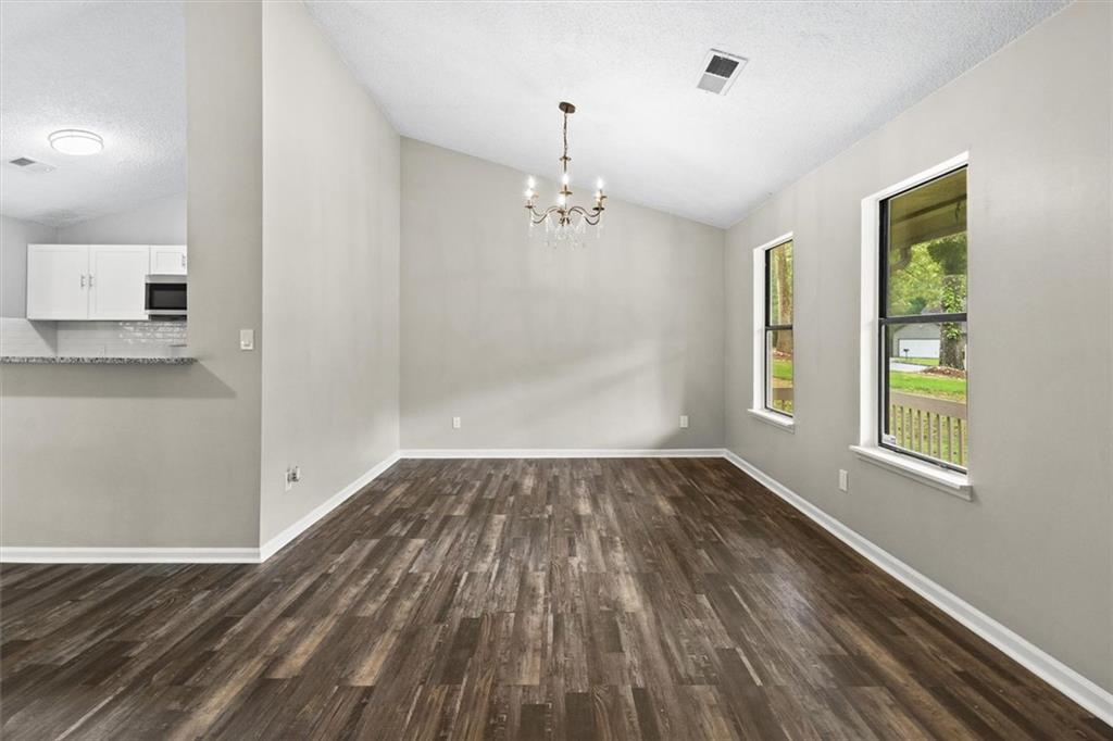 1055 Chapman Lane