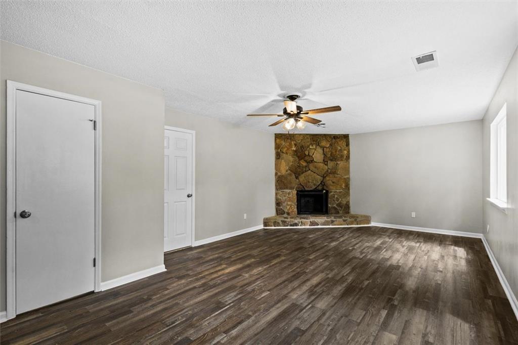 1055 Chapman Lane