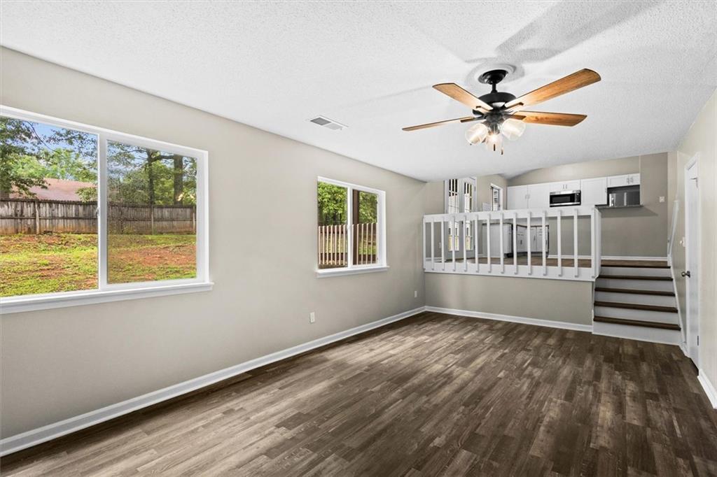 1055 Chapman Lane
