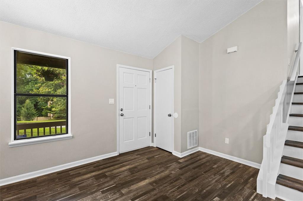 1055 Chapman Lane