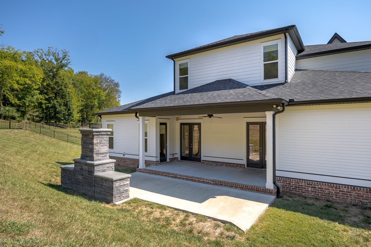 7214 Neills Branch Dr