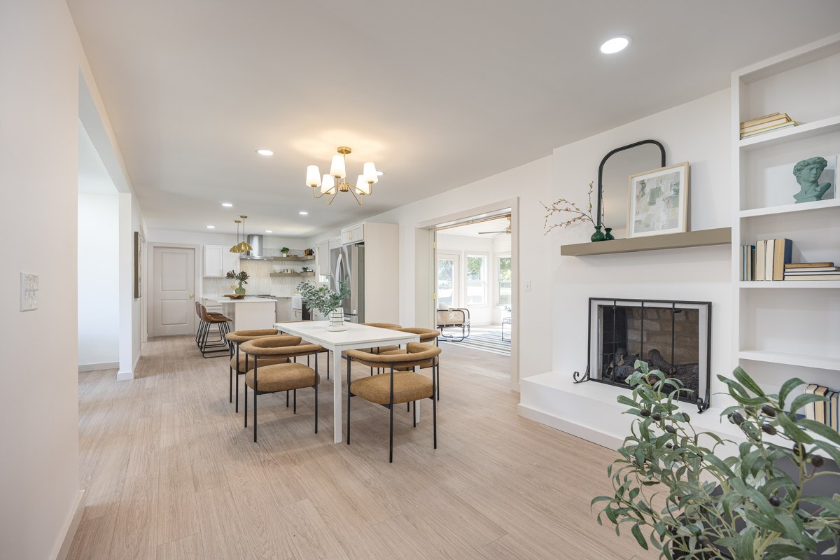 1707 Hillsboro Rd