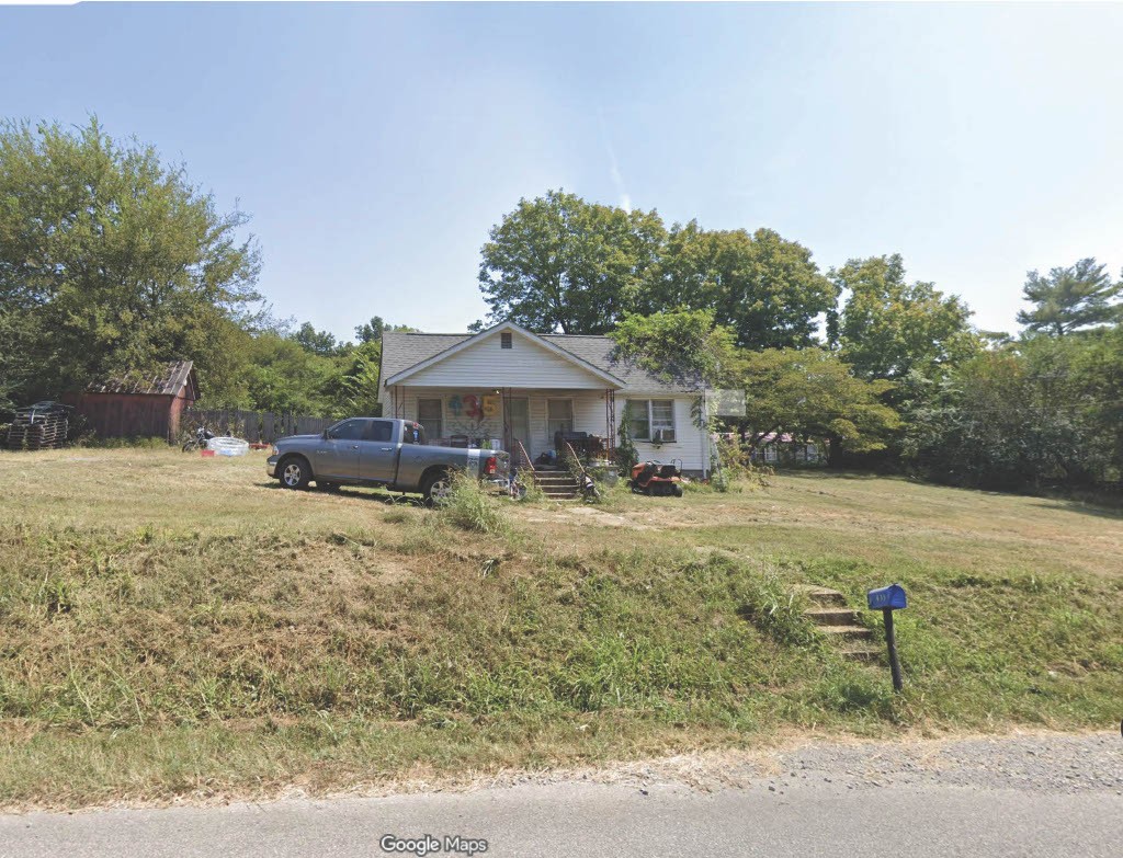 435 Briarwood Rd