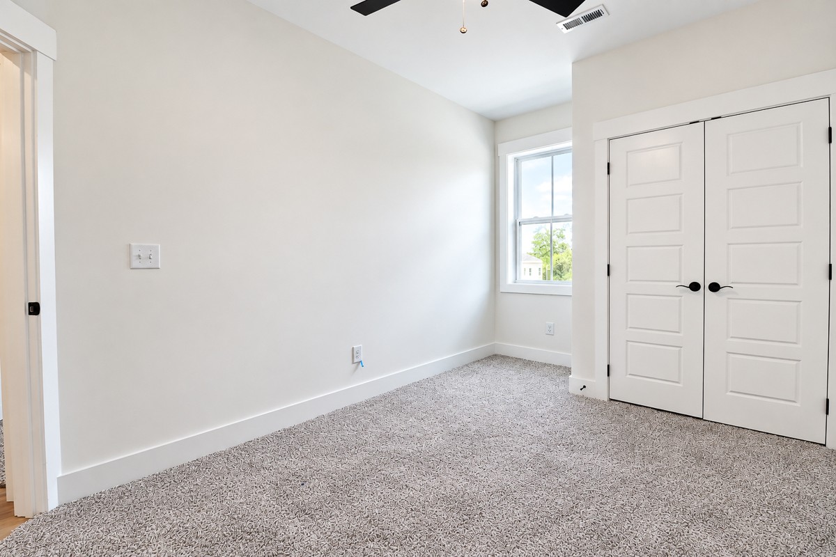 122 Riva Ridge Unit: 1