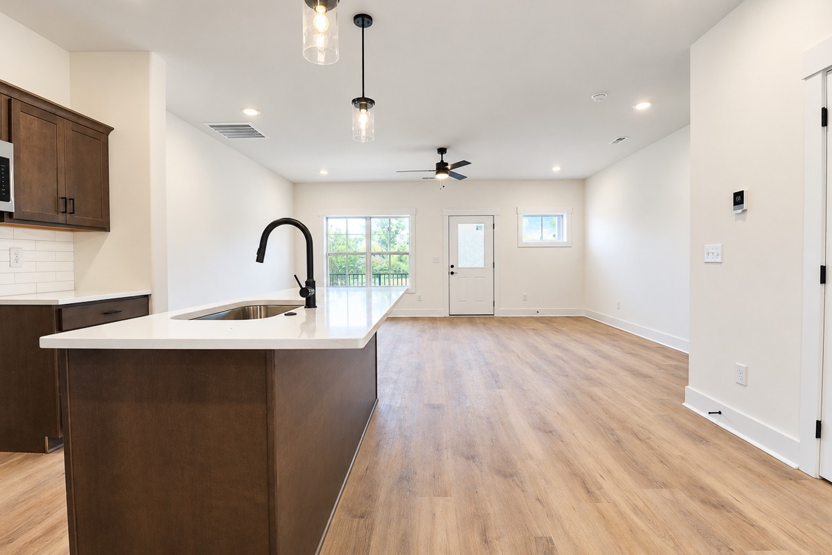 120 Riva Ridge Unit: 2