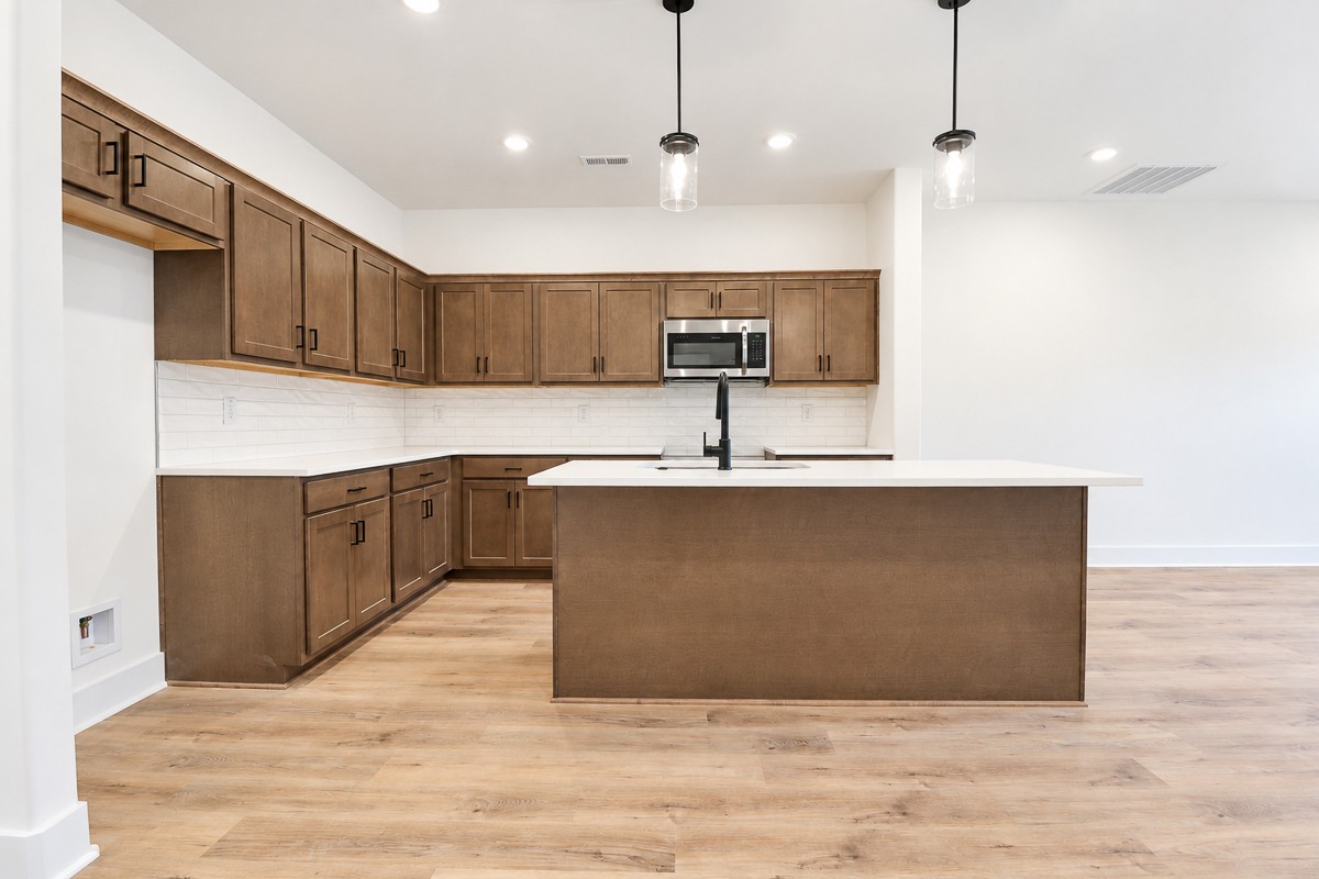 120 Riva Ridge Unit: 2
