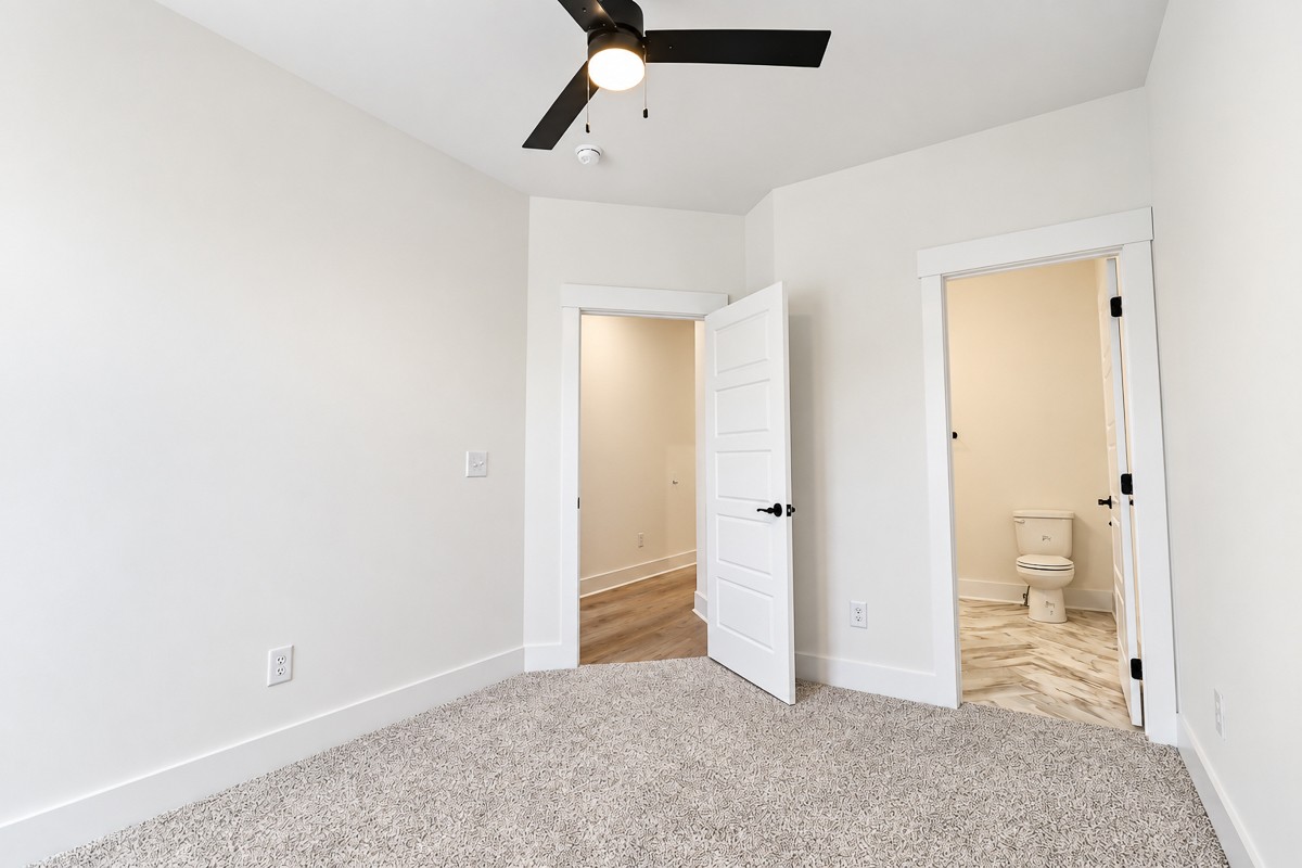 120 Riva Ridge Unit: 2