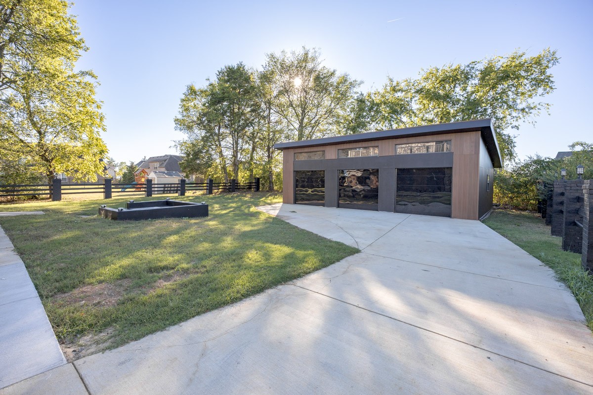 2959 Emery Rd