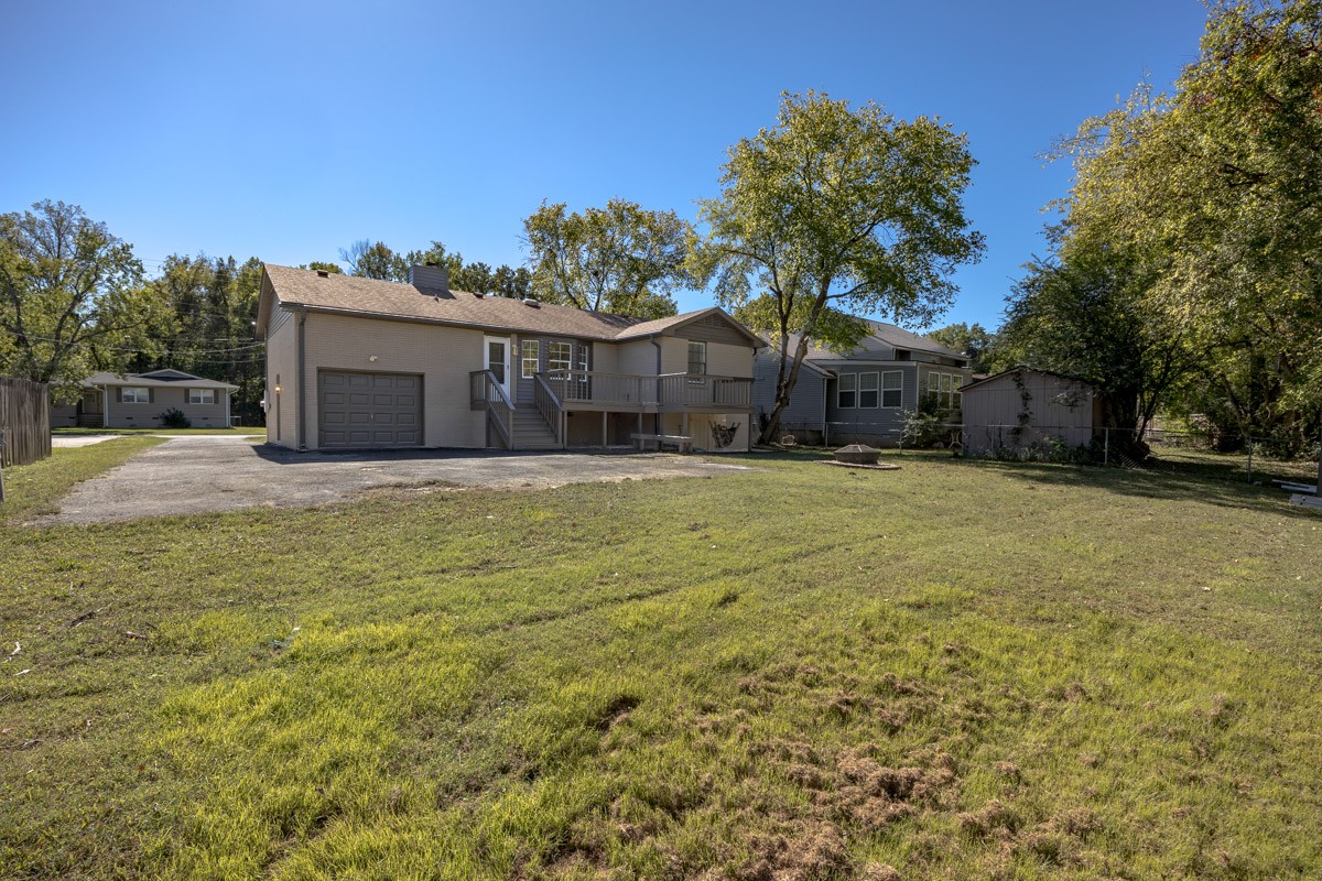 2529 McGinnis Dr