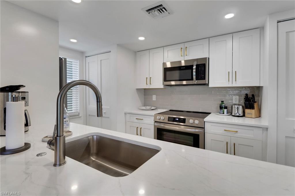 1155 Sandpiper ST # A5