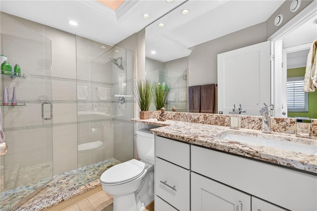 25870 Hickory BLVD # 305