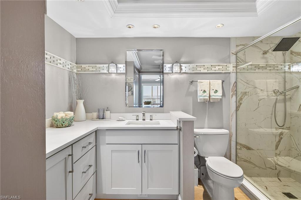 25870 Hickory BLVD # 305