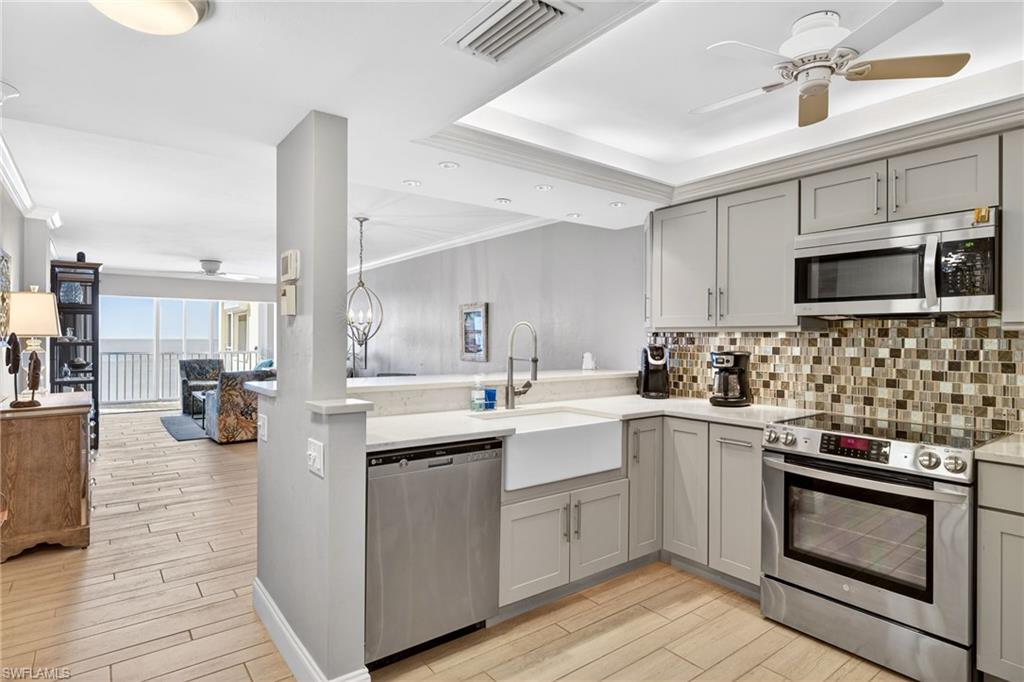 25870 Hickory BLVD # 305