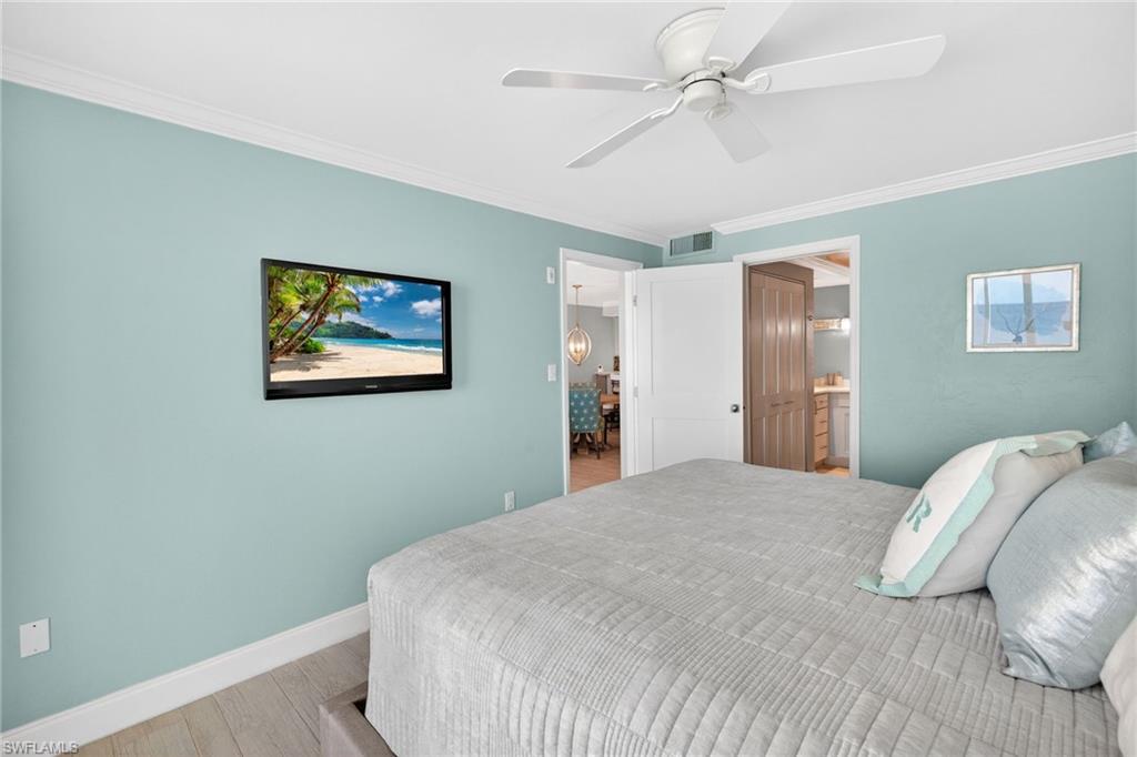 25870 Hickory BLVD # 305