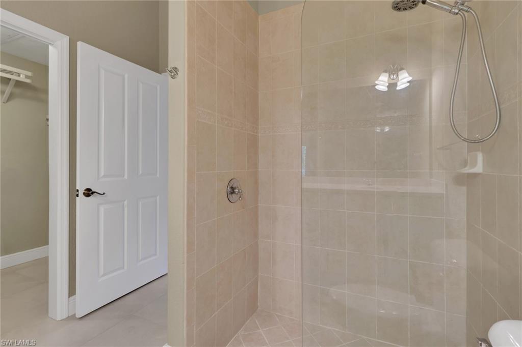 3555 Avion Woods CT 501