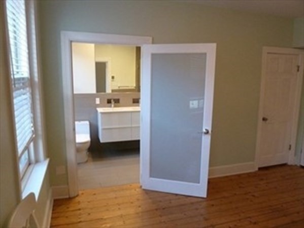 38 Hanson St #Duplex