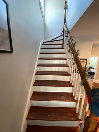 44 Gladstone St # 1