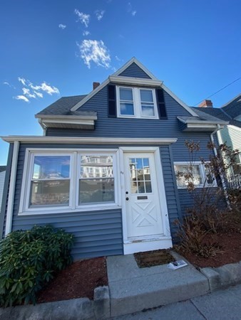 44 Gladstone St # 1