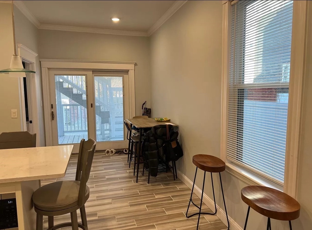 44 Woodward St # 1