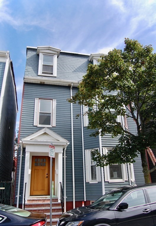 44 Woodward St # 1