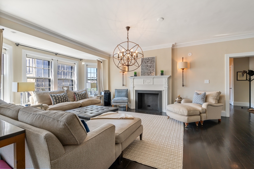 90 Commonwealth Ave. # 18