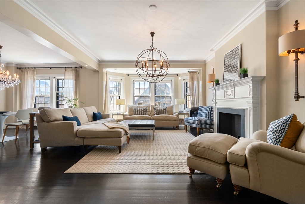 90 Commonwealth Ave. # 18