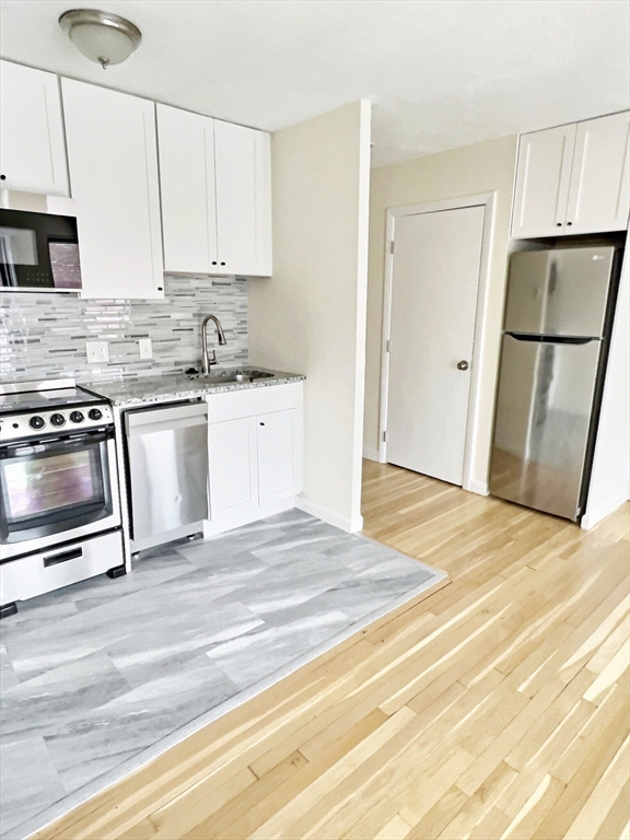 1027 Commonwealth Ave #15