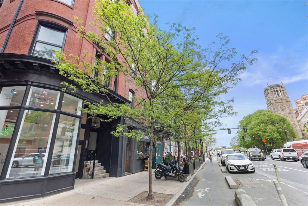 31 Massachusetts Ave # 4 Unit: 4-4