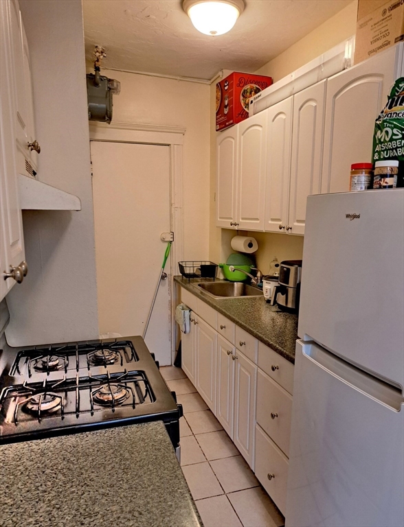 64 Queensberry St. # 210