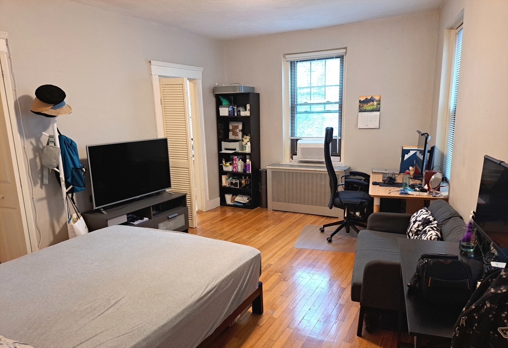 64 Queensberry St. # 210