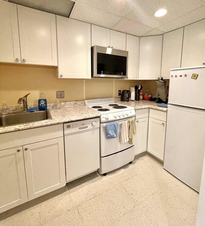 464 Commonwealth Ave # 38