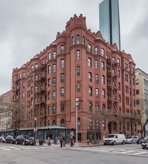 271 Dartmouth Street # 4D