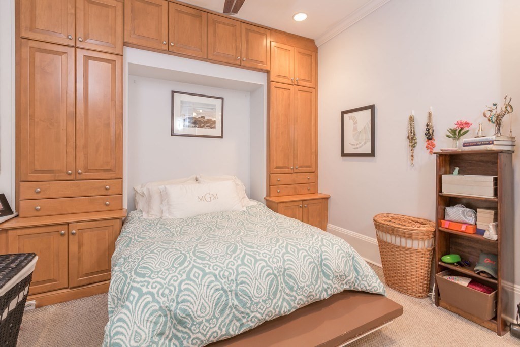 271 Dartmouth Street # 4D