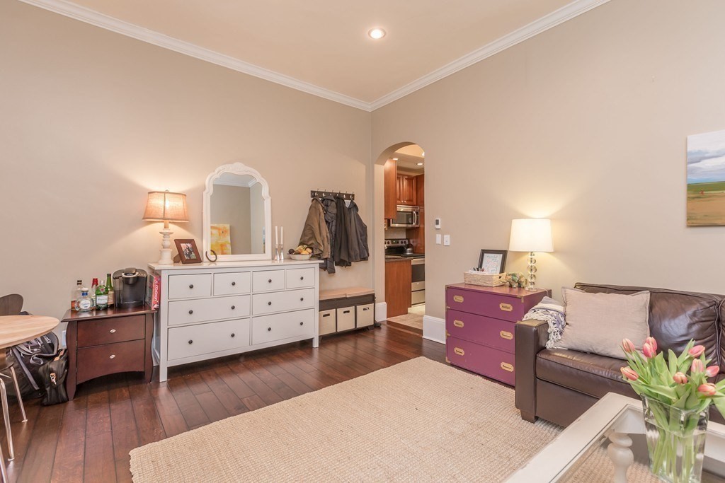 271 Dartmouth Street # 4D