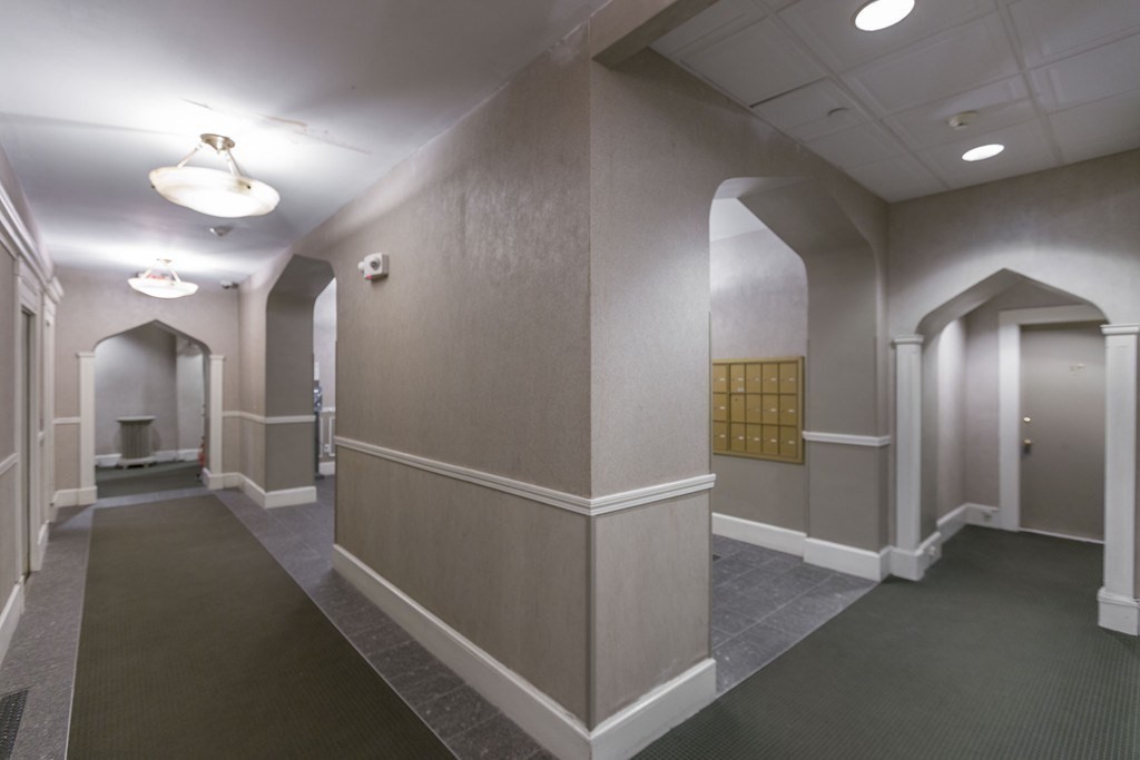 271 Dartmouth Street # 4D